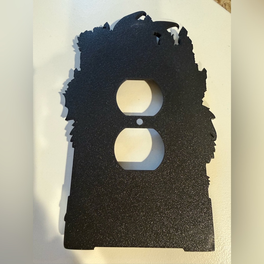 Gothic Dragon Castle Outlet Cover 3D - Picture 2 of 5
